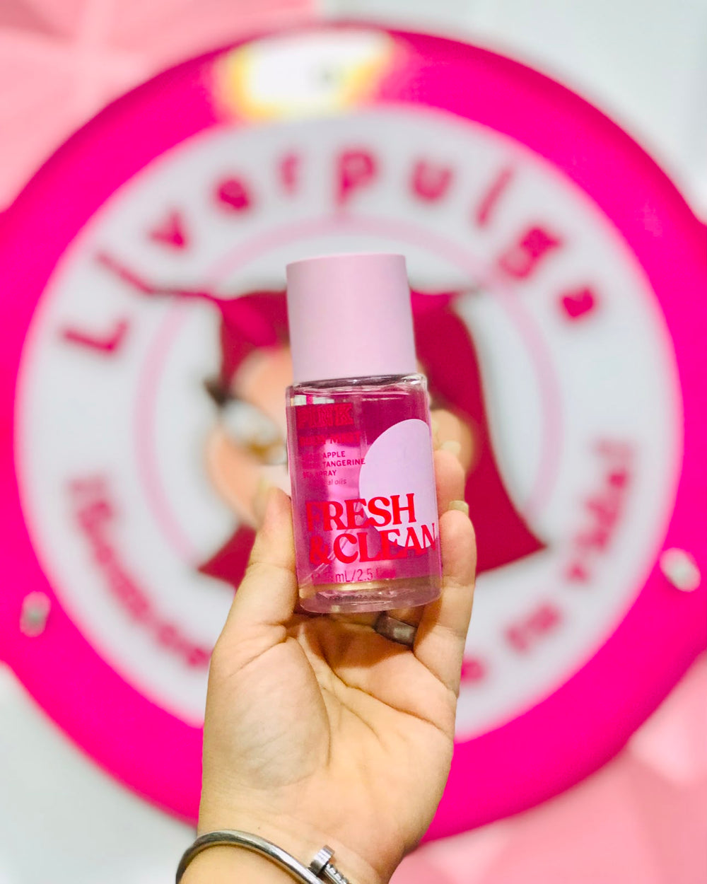Victoria's Secret PINK Fresh & Clean Body Mist 75ml 🩷🍎✨