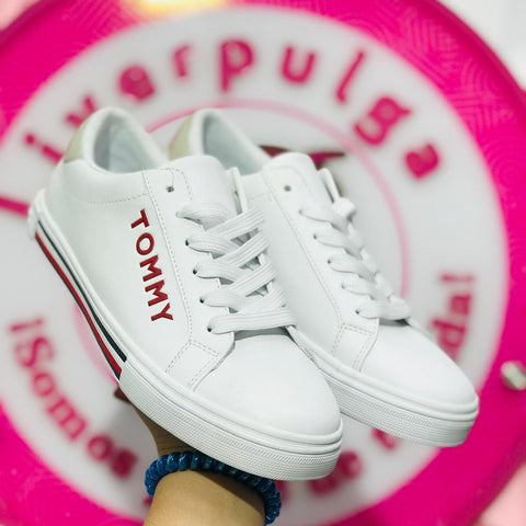 Tenis Tommy Hilfiger Blanco Con Rayas Talla 23.5 Mex