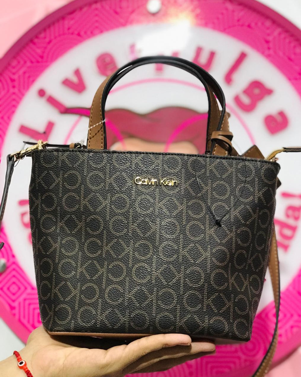 Bolsa Calvin Klein Tote Monograma Café Con Asas Camel