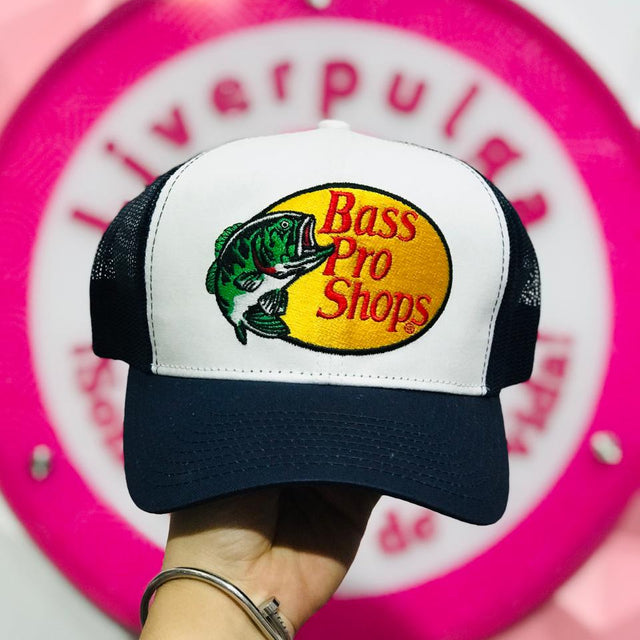 Gorra Trucker Bass Pro Shops Azul Marino y Blanca