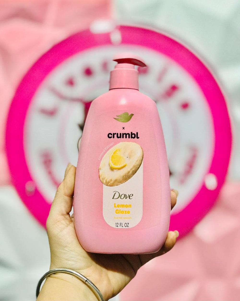 Jabón de Manos Lemon Glaze 🍋 Dove x Crumbl Original Limited Edition 12 Oz Aroma Galletita de Limón Dulce Cremoso Manos Suavecita ✨💖