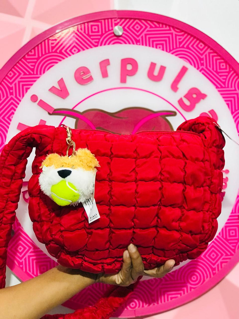 Bolsa F.A.O. Schwarz Puffer Roja Acolchada Con Llavero Perrito