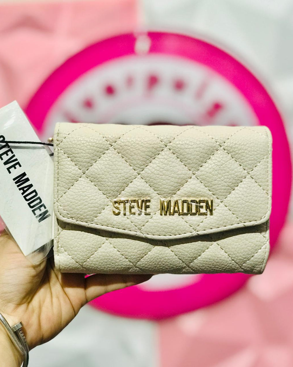 ✨Cartera Steve Madden Original Beige Quilted 🤍 Trifold Acolchada Logo Dorado en Relieve Compacta Elegante Premium 💛
