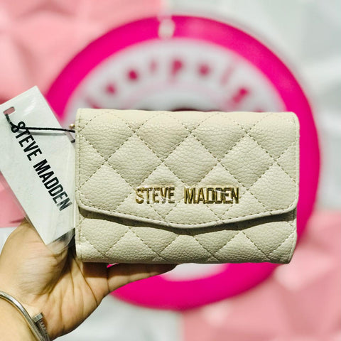 Cartera Steve Madden Beige Quilted Trifold Acolchada