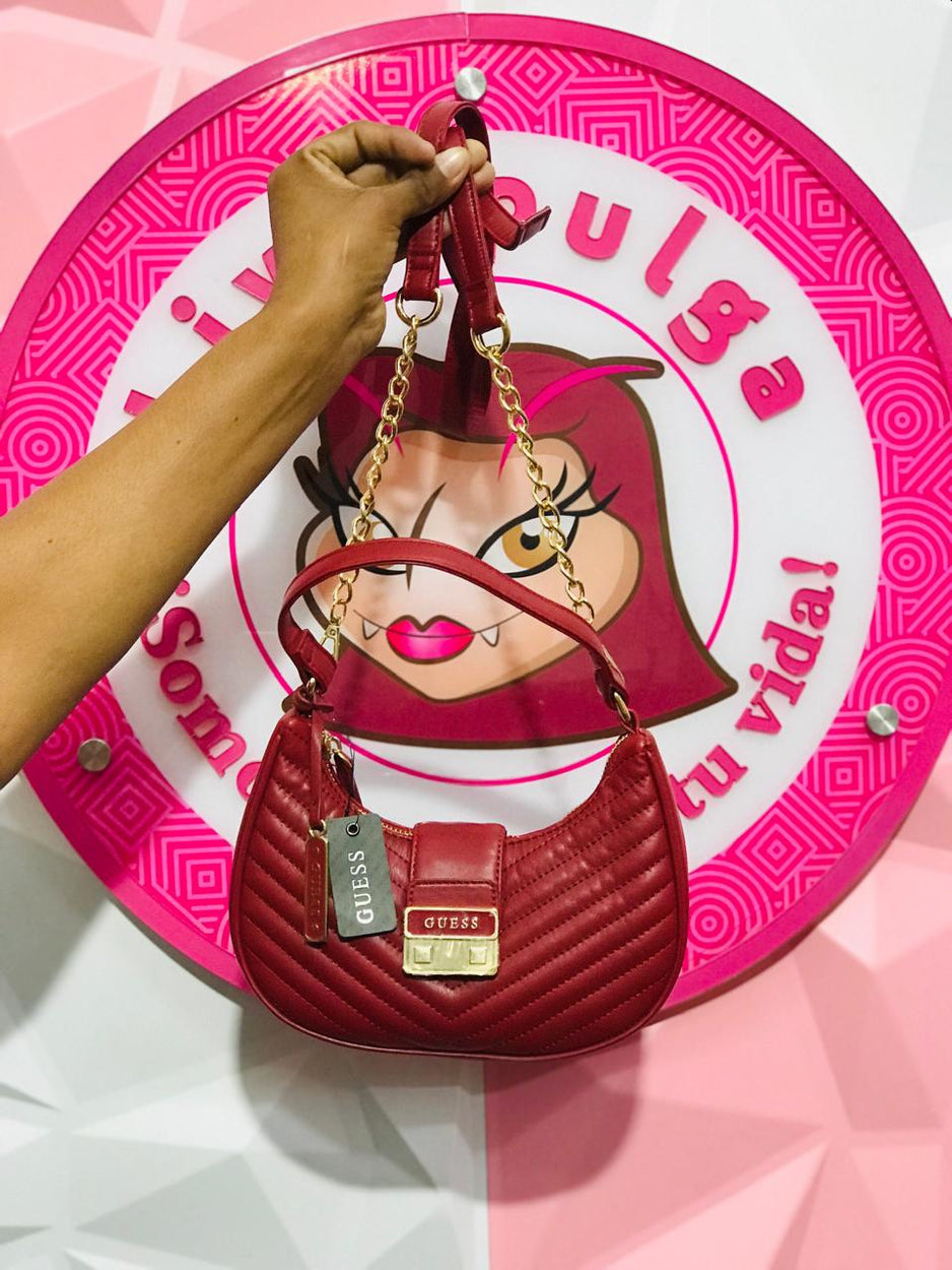 Bolsa Guess Hobo Roja Vino Acolchada Con Doble Correa