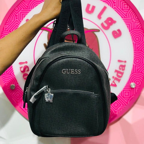 Mochila Guess Mini Negra Logo Plateado
