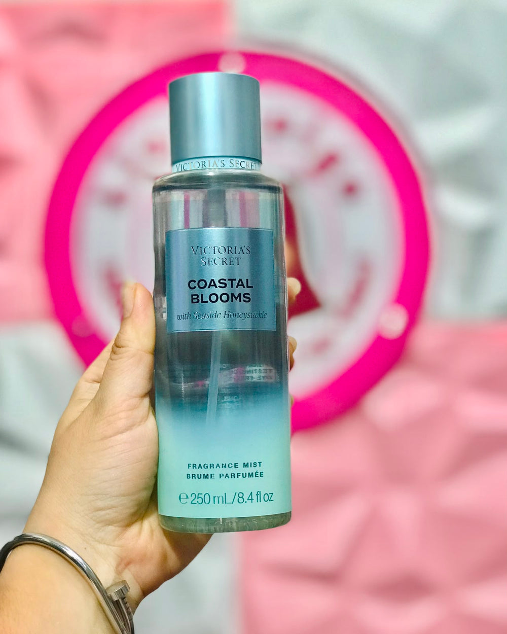 Victoria's Secret Coastal Blooms