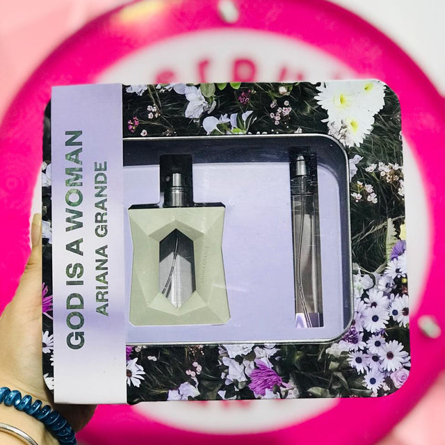 Set Ariana Grande God Is A Woman – Perfume 50 ml + Travel 10 ml