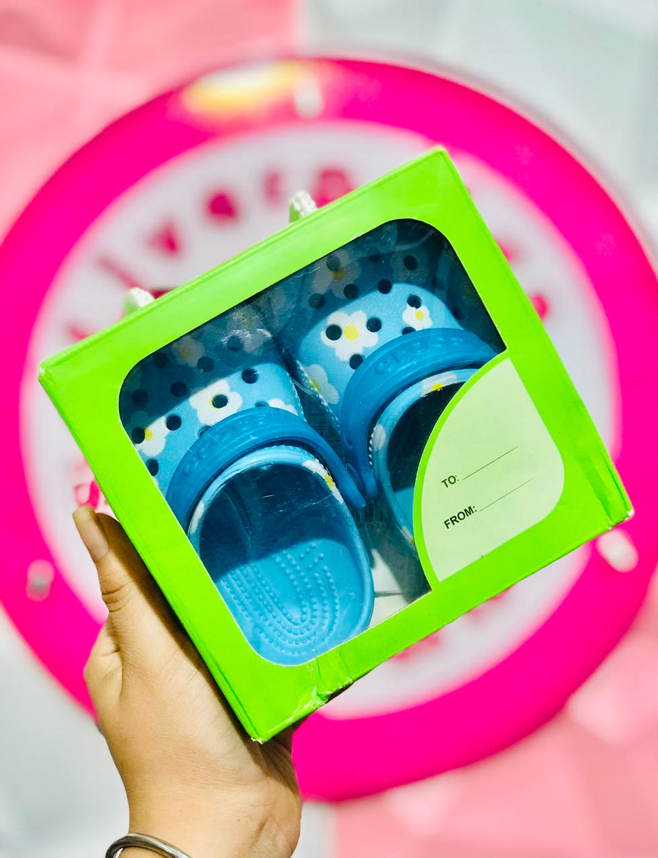 🩵👶🌼 Zuecos infantiles con estampado de flores 🌼👶🩵