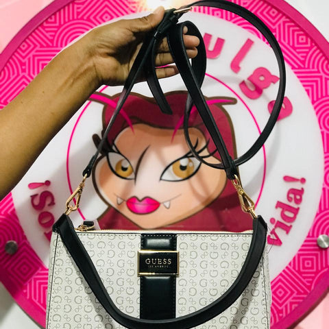 Bolso Guess Blanco con Negro Logo G Franja Central