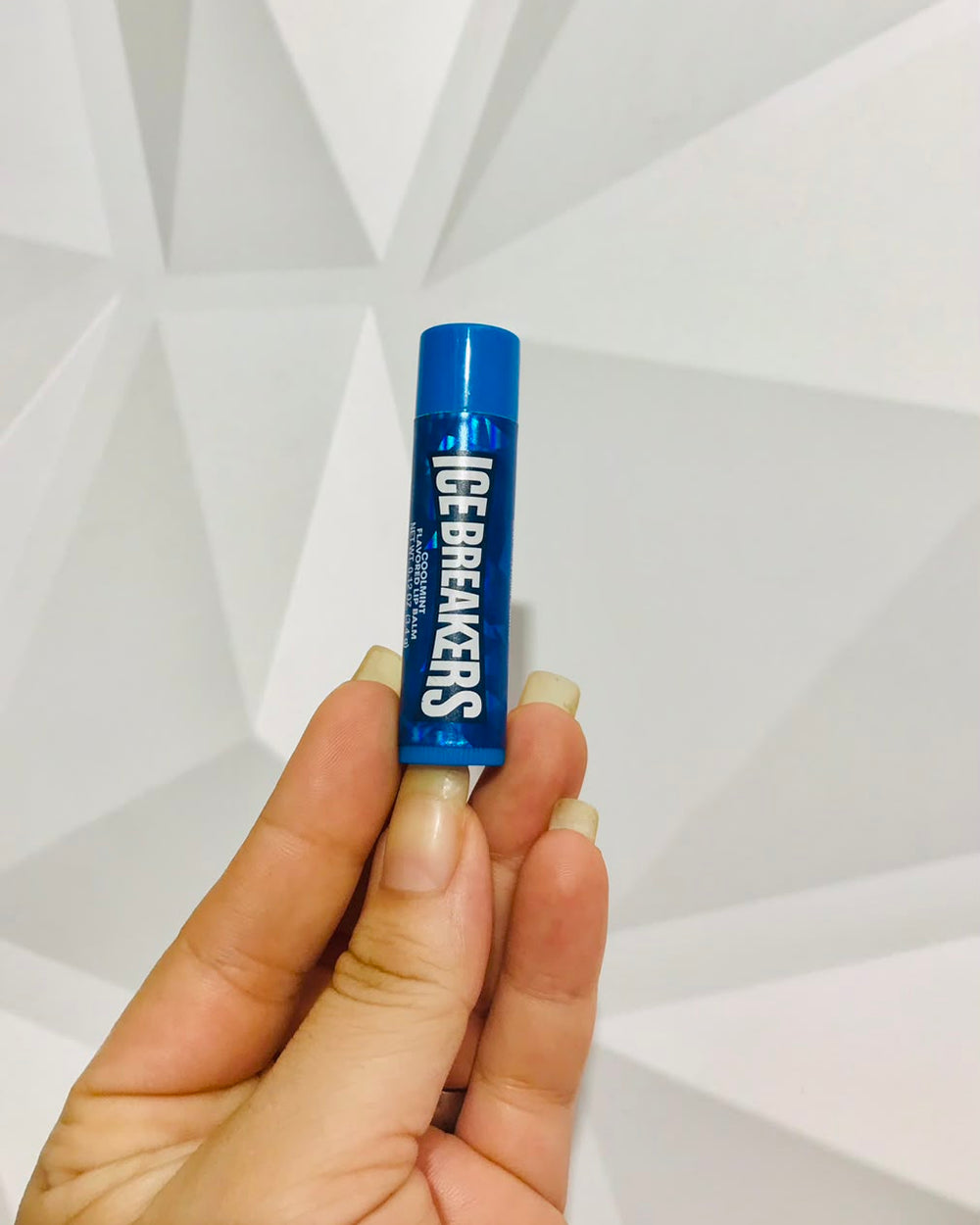 💙 Balsamo Labial Ice Breakers Sabor Cool Mint Menta Fresca 0.12 Oz 3.4 g 💙.