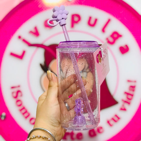 Vaso Paris Hilton Glitter Sipper Lila 18 Onzas con Popote y Flor