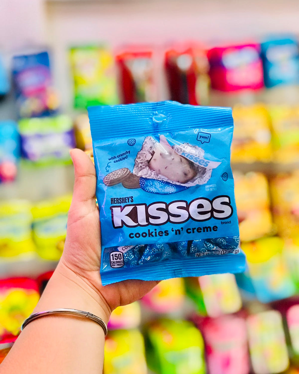 Hershey's Kisses Cookies 'n' Creme