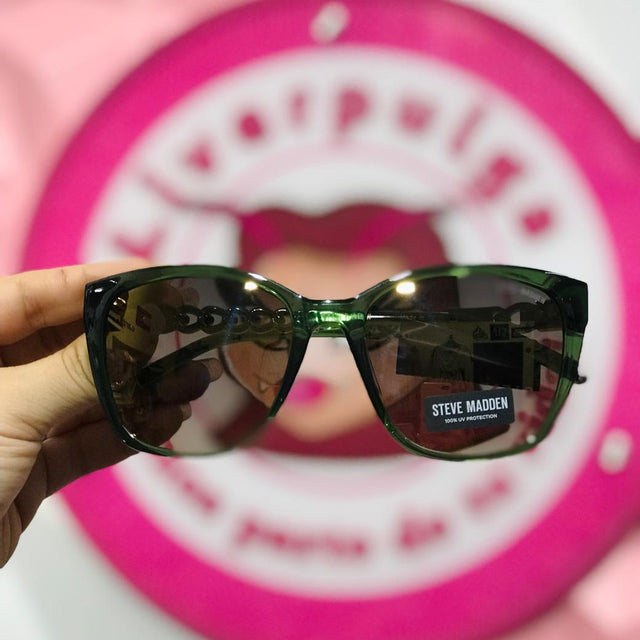 Lentes Steve Madden Cat Eye Verde Traslúcido – Protección UV
