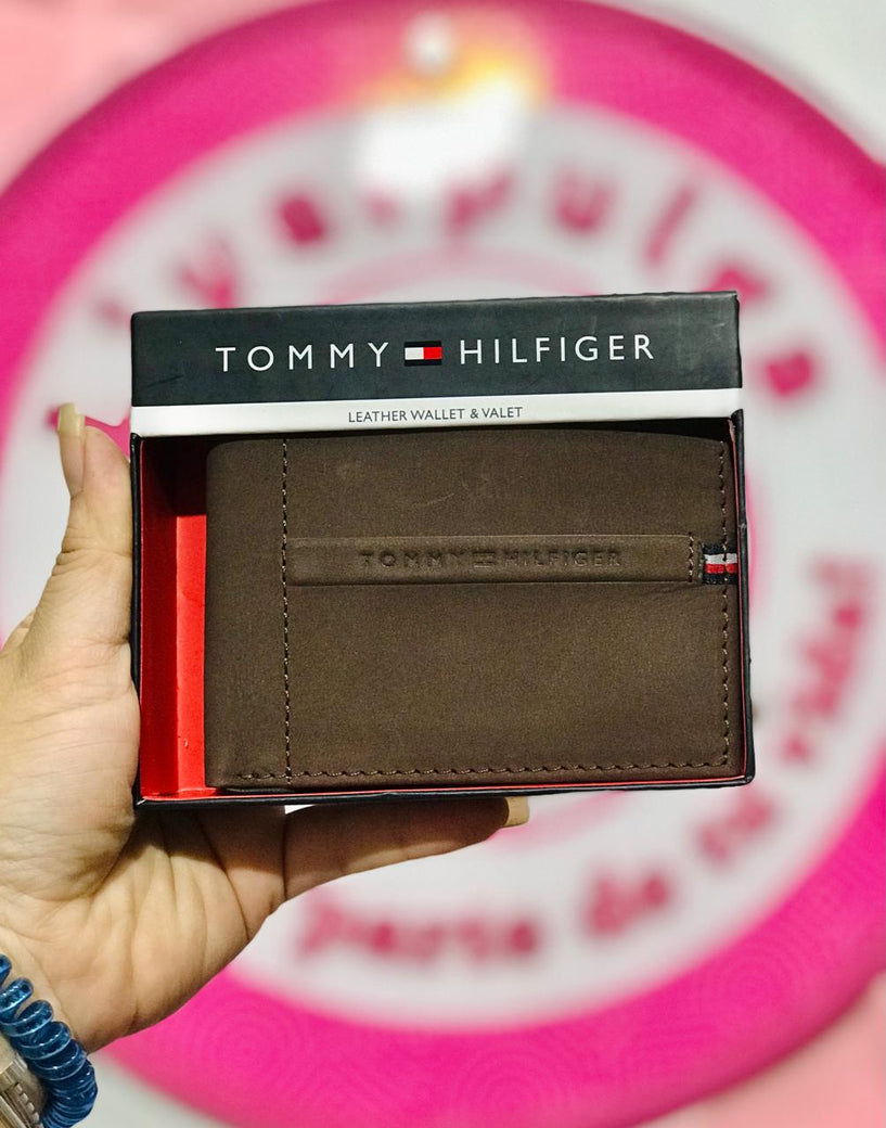 Cartera Tommy Hilfiger Para Hombre Cafe De Piel Con Caja Original