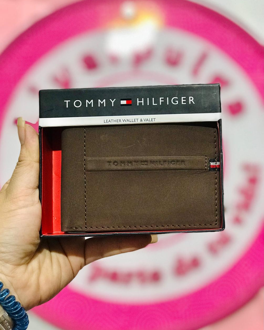 Cartera Tommy Hilfiger Para Hombre Cafe De Piel Con Caja Original