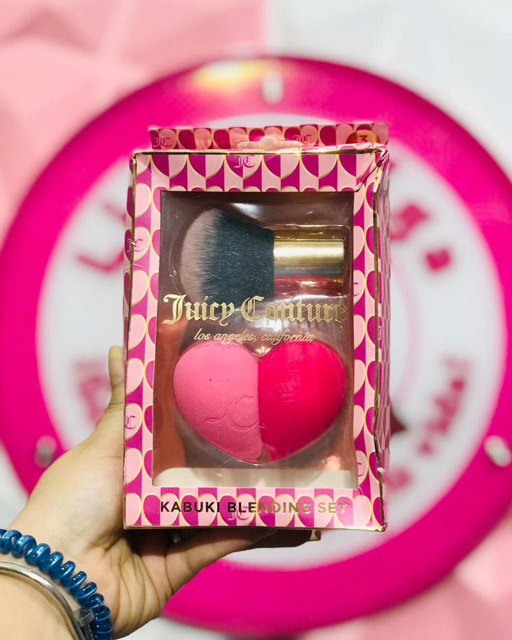 Set Juicy Couture Kabuki Blending – Brocha + 2 Esponjas