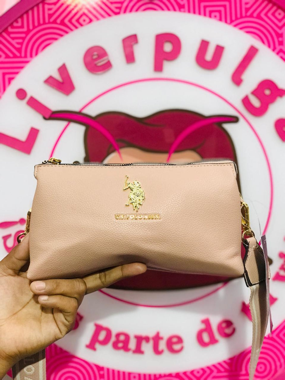 Bolsa U.S. Polo Assn Crossbody Rosa Nude Con Logo Dorado