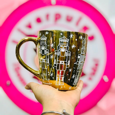 Taza Navideña Dorada Espejo Con Cascanueces Blancos Brillos