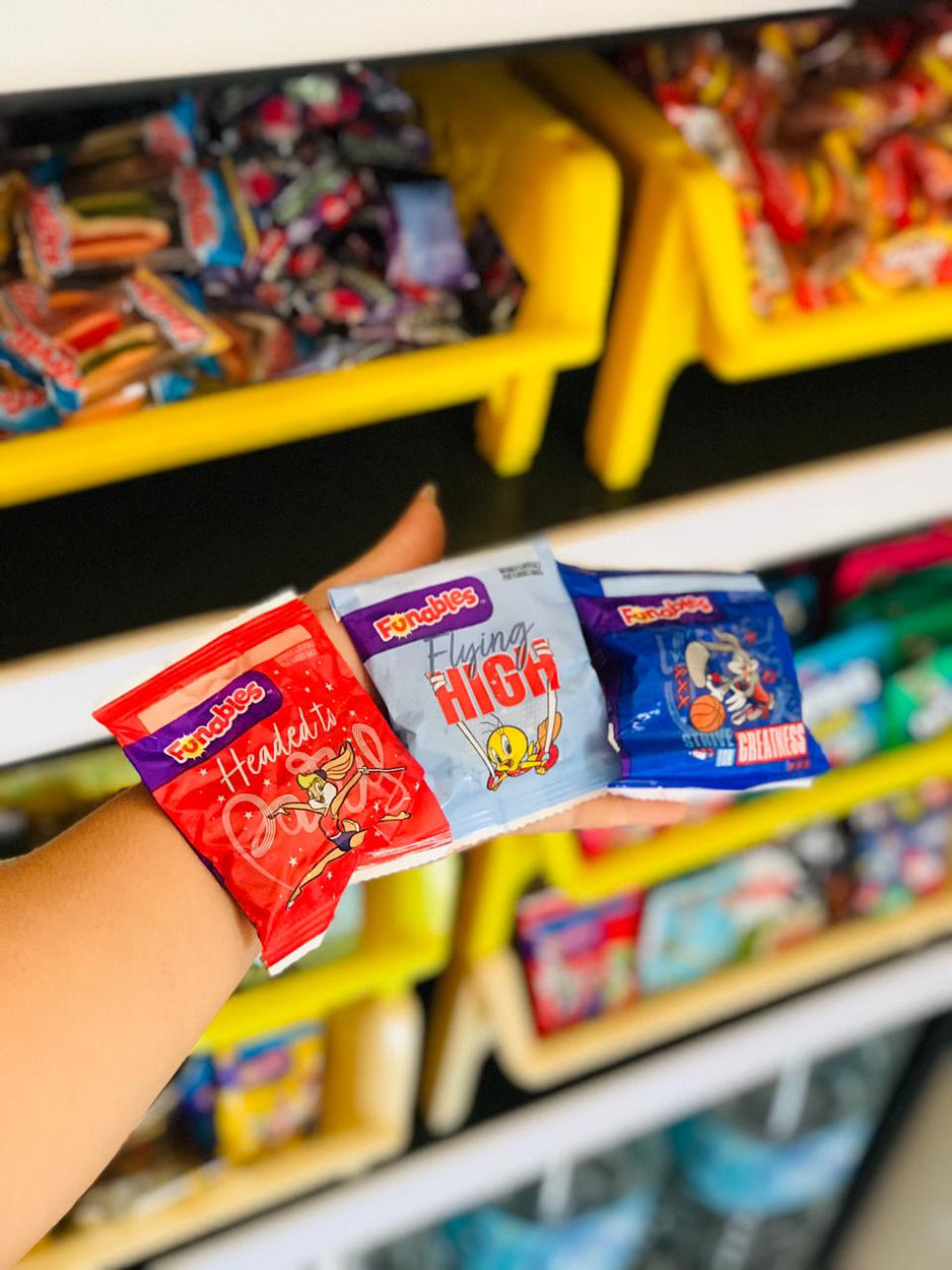 Gomitas De Funables Looney Tunes Fruit Snacks